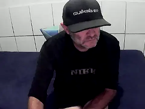 pierdona online show from December 20, 2025, 8:33 pm