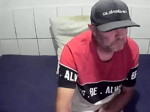 Snapshot of pierdona chatting on May 24, 2026, 2:39 pm pierdona online show from May 24, 2026, 2:39 pm