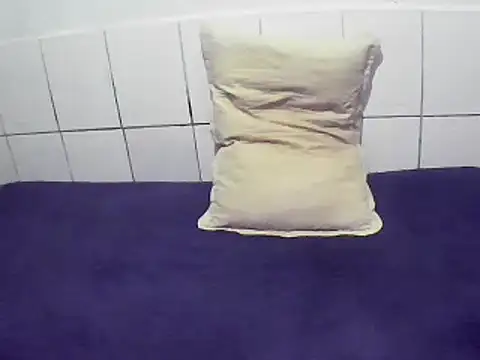 pierdona online show from April 10, 2026, 8:38 pm