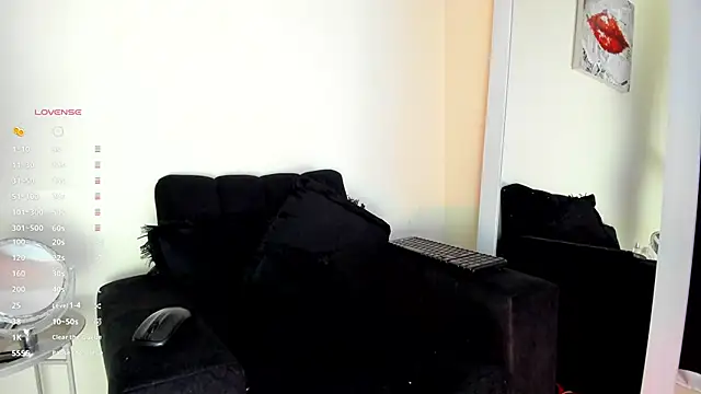 Snapshot of victoria__lace_ chatting on November 26, 2025, 12:32 am victoria lace online show from November 26, 2025, 12:32 am