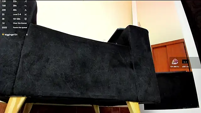 Snapshot of victoria__lace_ chatting on March 17, 2025, 2:52 am victoria lace online show from March 17, 2025, 2:52 am