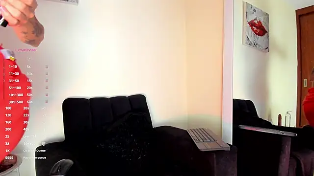 victoria  lace  online show from December 16, 2025, 12:26 am