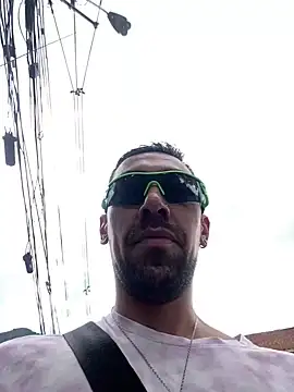 Snapshot of dantedesirexx chatting on February 23, 2025, 7:49 pm dantedesirexx online show from February 23, 2025, 7:49 pm