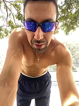 Snapshot of dantedesirexx chatting on September 25, 2025, 4:57 pm dantedesirexx online show from September 25, 2025, 4:57 pm