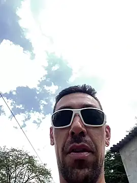 Snapshot of dantedesirexx chatting on March 3, 2025, 6:56 pm dantedesirexx online show from March 3, 2025, 6:56 pm