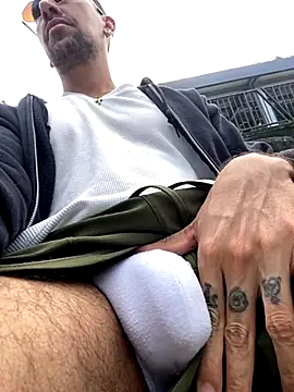 dantedesirexx online show from December 2, 2025, 6:31 pm