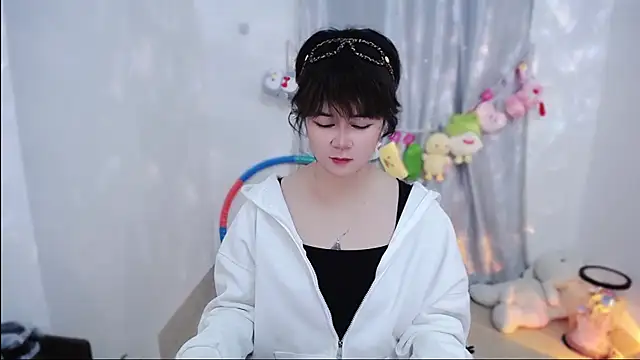 Fan ting online show from October 27, 2025, 2:23 am