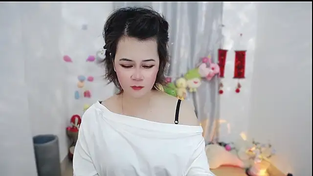Snapshot of Fan_ting chatting on May 16, 2026, 6:01 am Fan ting online show from May 16, 2026, 6:01 am