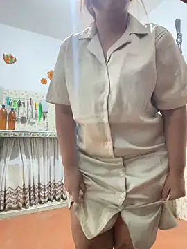 Evabigass online show from April 4, 2026, 11:39 am