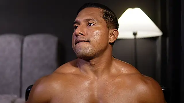 CallumMuscle online show from December 3, 2025, 3:51 am