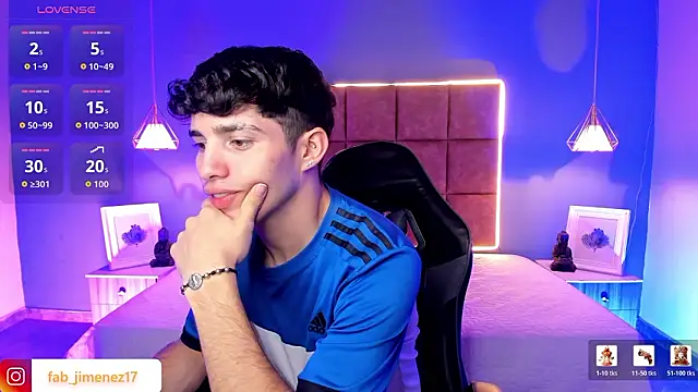 Snapshot of AlejooTwink chatting on March 31, 2026, 2:24 am AlejooTwink online show from March 31, 2026, 2:24 am