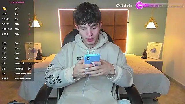 AlejooTwink online show from January 8, 2026, 1:22 am