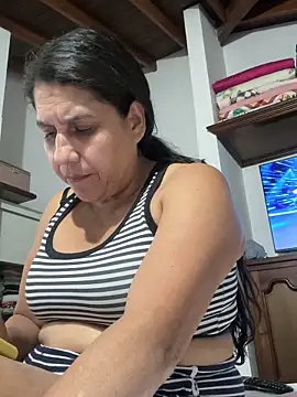 Snapshot of siri_duque chatting on April 21, 2026, 1:42 am siri duque online show from April 21, 2026, 1:42 am