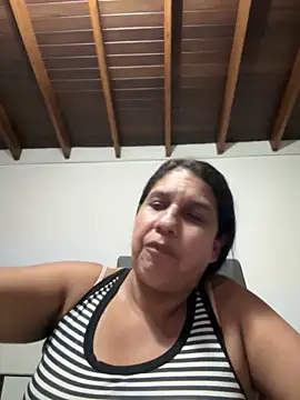 Snapshot of siri_duque chatting on May 5, 2026, 12:13 am siri duque online show from May 5, 2026, 12:13 am
