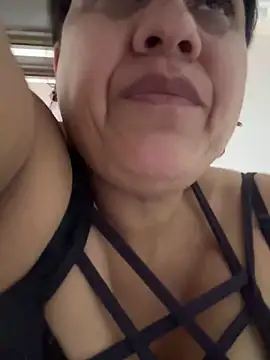 siri duque online show from February 2, 2026, 4:06 pm