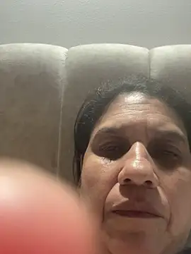 Snapshot of siri_duque chatting on May 22, 2026, 2:31 am siri duque online show from May 22, 2026, 2:31 am