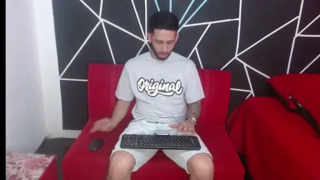 Snapshot of maxXximo777 chatting on January 21, 2025, 9:36 pm maxXximo777 online show from January 21, 2025, 9:36 pm