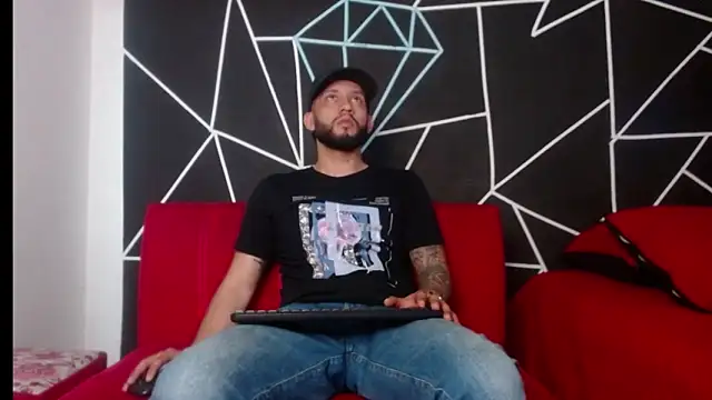 Snapshot of maxXximo777 chatting on December 22, 2024, 4:28 am maxXximo777 online show from December 22, 2024, 4:28 am