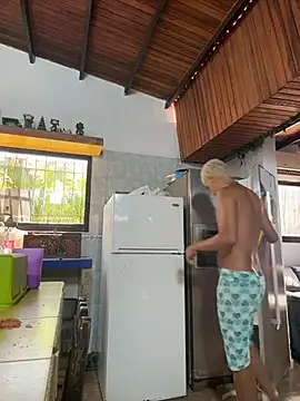 Leo bunny hot online show from November 2, 2025, 6:13 pm