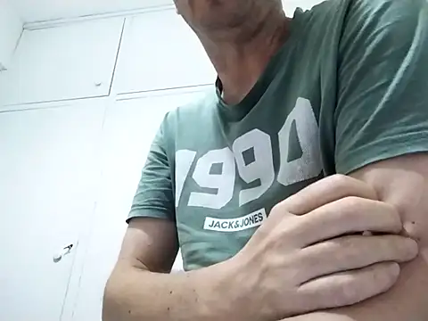 Snapshot of kopgelhadi chatting on September 30, 2025, 9:10 pm kopgelhadi online show from September 30, 2025, 9:10 pm