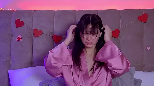 Snapshot of AlexandraBloom chatting on February 13, 2025, 5:26 am AlexandraBloom online show from February 13, 2025, 5:26 am