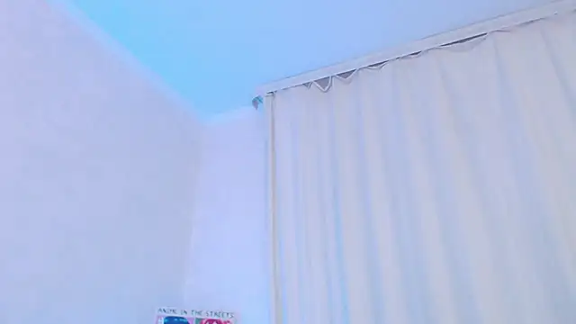 Snapshot of amelia_sunlight chatting on June 24, 2026, 3:43 pm amelia sunlight online show from June 24, 2026, 3:43 pm