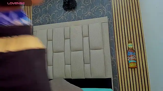 chimi88 online show from March 18, 2025, 12:28 pm