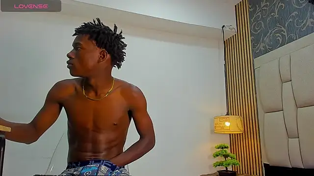 chimi88 online show from March 13, 2025, 12:56 pm