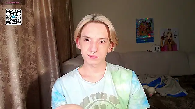 Snapshot of Ron_Vils chatting on October 2, 2025, 8:07 am Ron Vils online show from October 2, 2025, 8:07 am