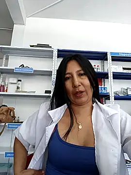 Snapshot of Megan_jennerr chatting on October 16, 2025, 3:09 pm Megan jennerr online show from October 16, 2025, 3:09 pm