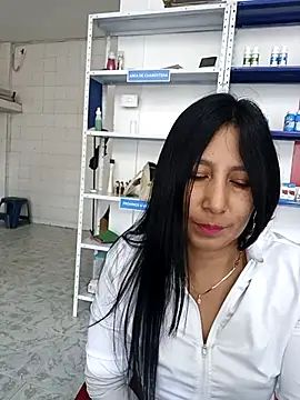 Snapshot of Megan_jennerr chatting on September 10, 2025, 3:33 pm Megan jennerr online show from September 10, 2025, 3:33 pm