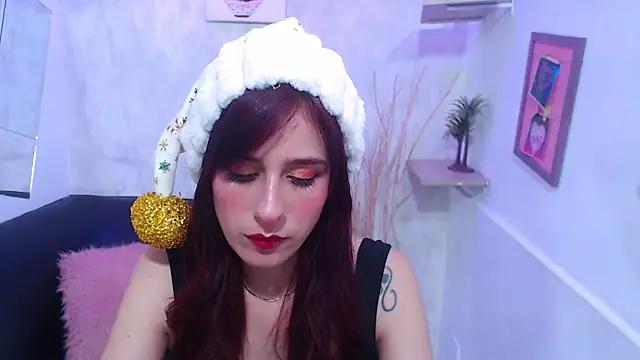 Snapshot of Melothompson chatting on December 14, 2024, 12:11 pm Melothompson online show from December 14, 2024, 12:11 pm