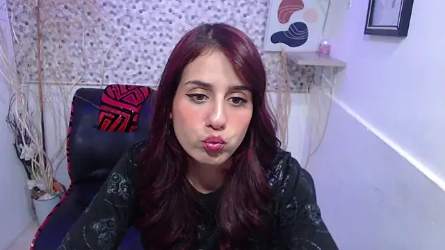 Snapshot of Melothompson chatting on January 17, 2025, 11:59 am Melothompson online show from January 17, 2025, 11:59 am