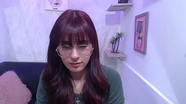 Snapshot of Melothompson chatting on December 9, 2024, 11:58 am Melothompson online show from December 9, 2024, 11:58 am