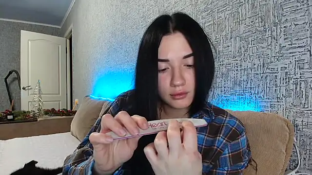 Liana diva online show from November 30, 2025, 8:31 pm