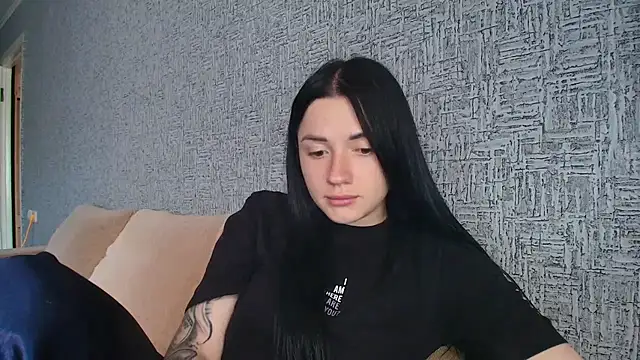 Snapshot of Liana_diva chatting on May 4, 2026, 1:58 pm Liana diva online show from May 4, 2026, 1:58 pm