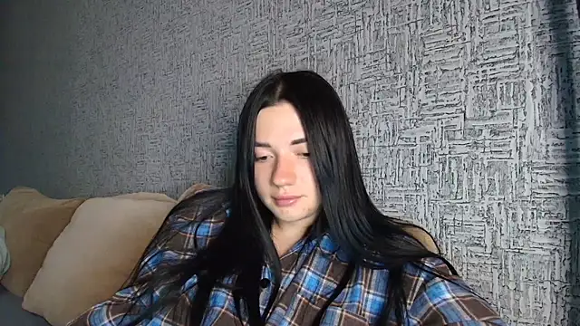 Snapshot of Liana_diva chatting on May 22, 2026, 10:24 am Liana diva online show from May 22, 2026, 10:24 am