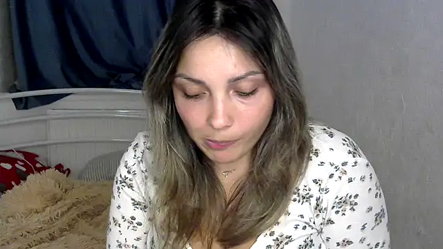 Snapshot of Iskor_ka chatting on November 8, 2025, 9:18 pm Iskor ka online show from November 8, 2025, 9:18 pm