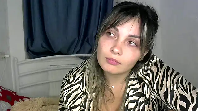 Snapshot of Iskor_ka chatting on October 16, 2025, 8:17 pm Iskor ka online show from October 16, 2025, 8:17 pm