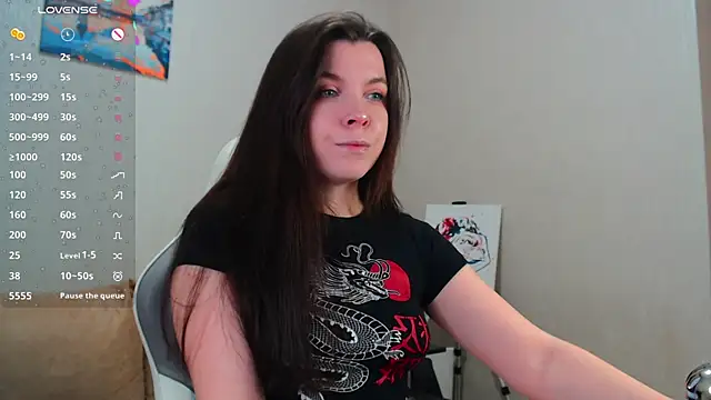 lunalovesu online show from January 30, 2025, 6:35 am