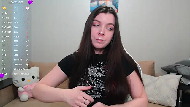 lunalovesu online show from March 13, 2025, 3:17 pm