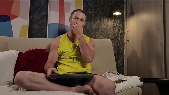 Snapshot of AxelFairchaild chatting on November 18, 2025, 12:41 pm AxelFairchaild online show from November 18, 2025, 12:41 pm