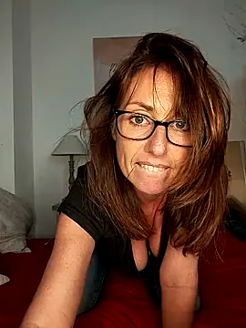 Snapshot of misslynexxx chatting on March 18, 2026, 4:19 pm misslynexxx online show from March 18, 2026, 4:19 pm