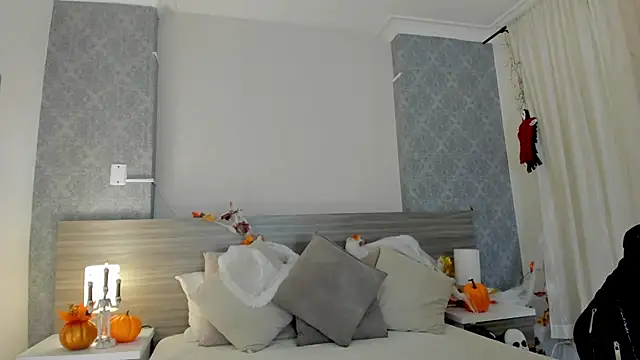 Snapshot of Mistyca chatting on October 24, 2025, 10:47 am Mistyca online show from October 24, 2025, 10:47 am