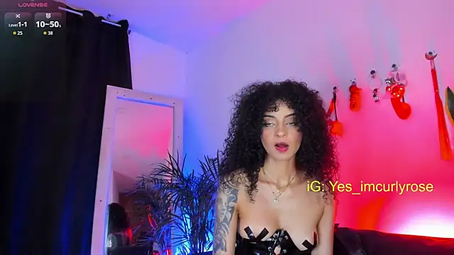 CurlyRose   online show from November 22, 2025, 9:02 pm