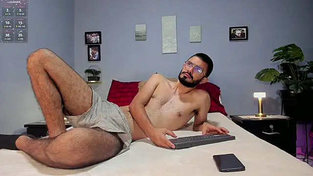 ETHAN ADAM online show from March 21, 2025, 10:39 am