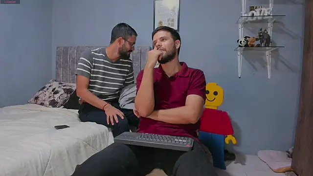 ETHAN ADAM online show from March 31, 2026, 9:39 pm