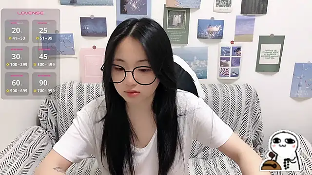 Snapshot of LiLiYbaby chatting on March 24, 2026, 6:24 am LiLiYbaby online show from March 24, 2026, 6:24 am