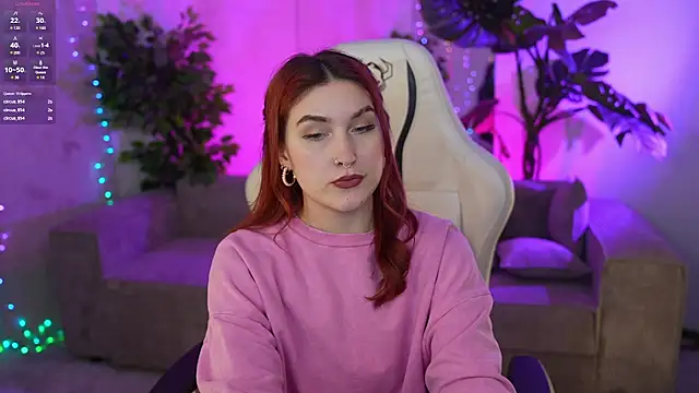 Snapshot of Magnetic_Mia_ chatting on February 15, 2025, 7:39 pm Magnetic Mia online show from February 15, 2025, 7:39 pm