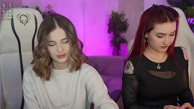 Snapshot of Magnetic_Mia_ chatting on March 12, 2025, 8:09 pm Magnetic Mia online show from March 12, 2025, 8:09 pm